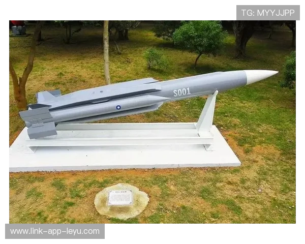 波尔图拟引入一位中场拦截专家提升中路保护