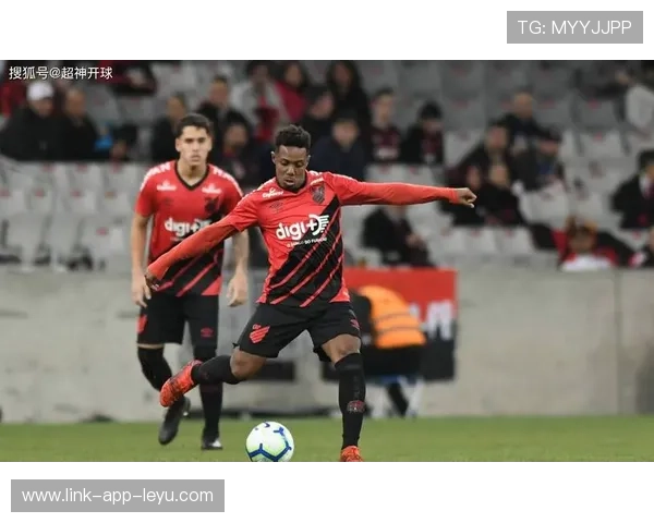 弗拉门戈防线回撤保持紧密