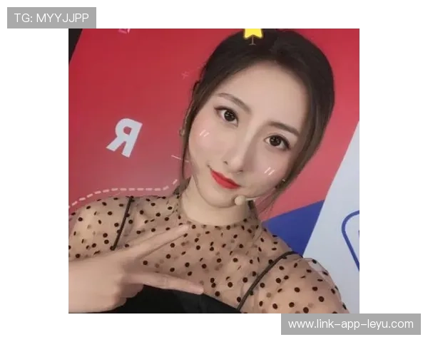 电竞少女逆袭登顶，《英雄联盟》冠军女队长走红，英雄联盟电竞圈女